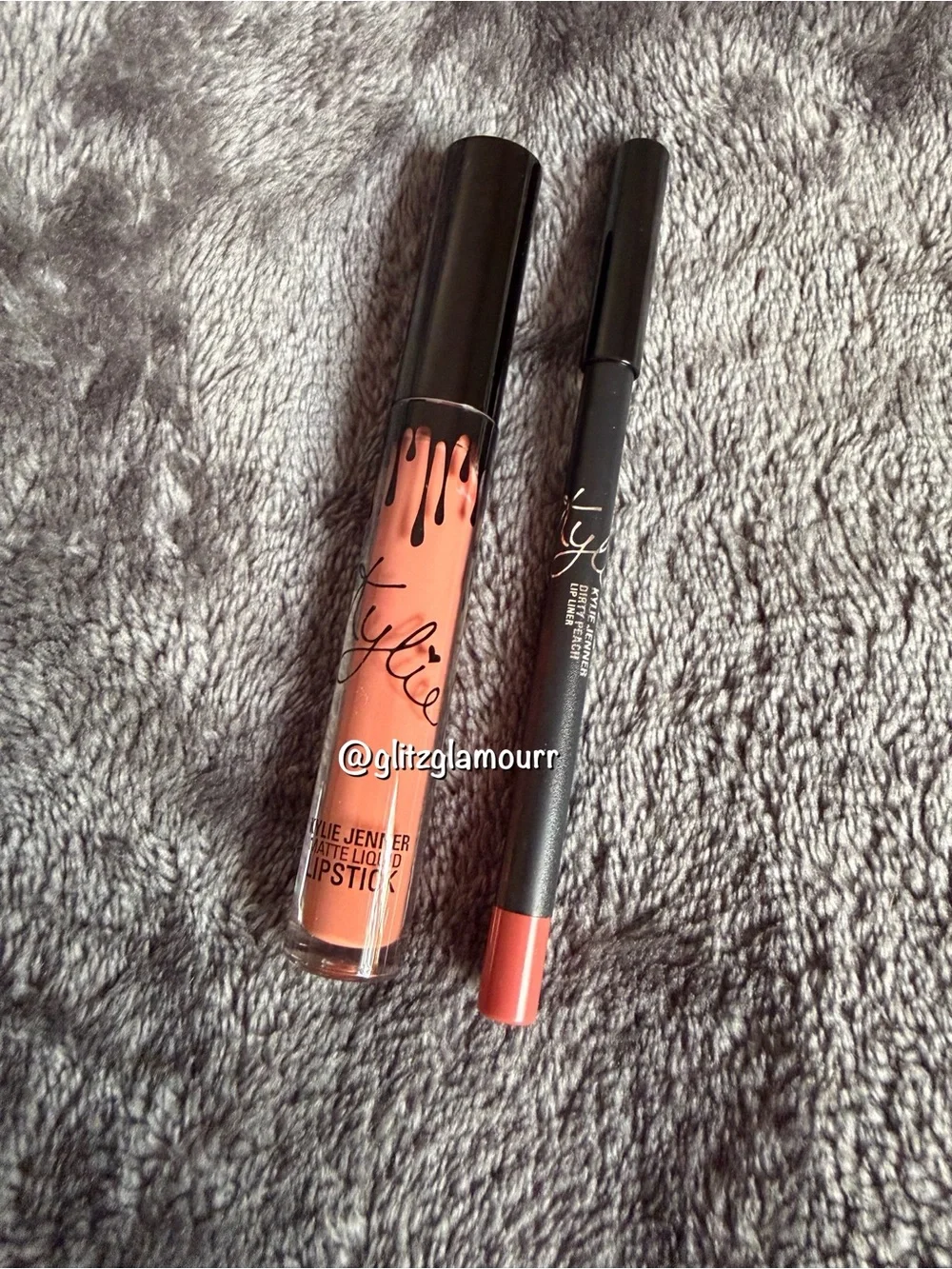 💋Kylie Jenner Matte Liquid Lipstick & Lip Liner💋
